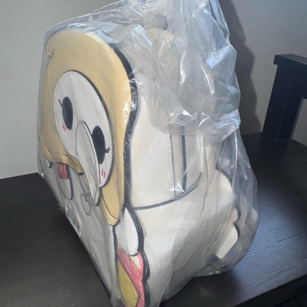 Cute Design Backpack - Picture 2 of 4